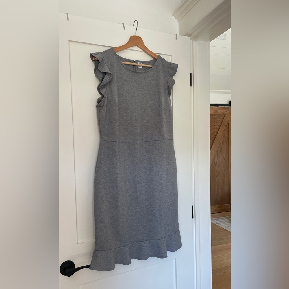 Old Navy Gray Ruffle Sleeve Dress